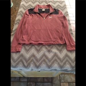 1 gently used medium size lady Victoria Secret top